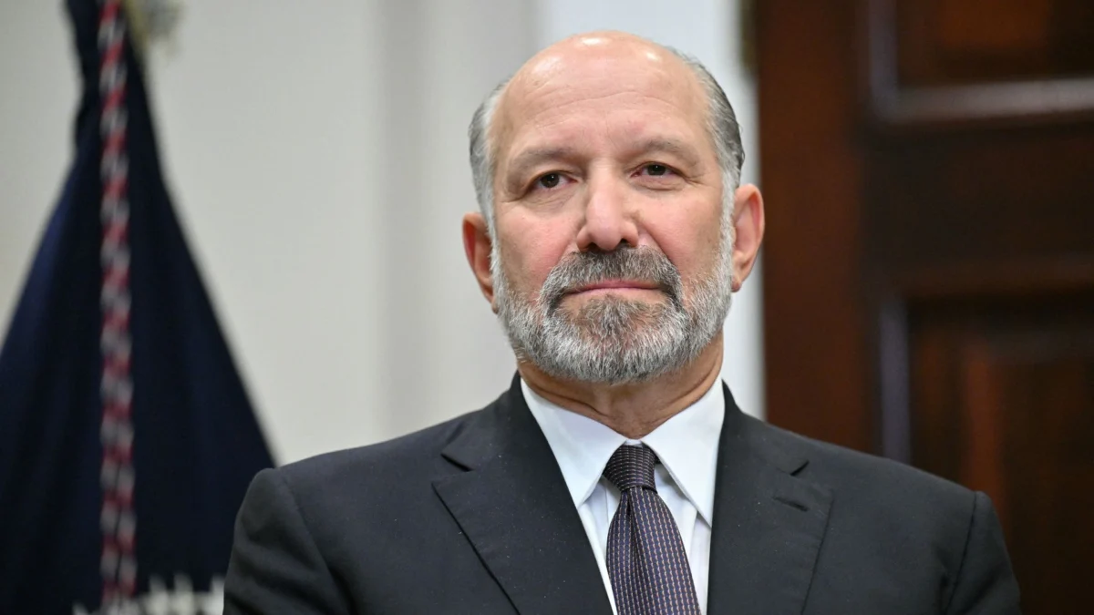 Howard Lutnick reafirma compromisso do governo Trump com IA e nega taxação