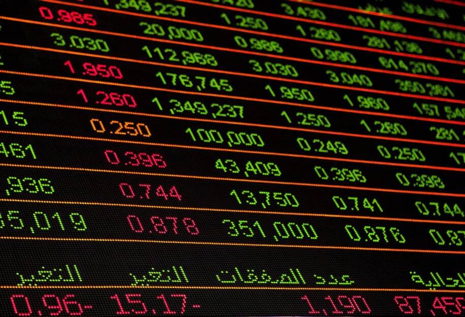 IBGE divulga PIB e Petrobras apresenta balanço: expectativa de tensão no mercado