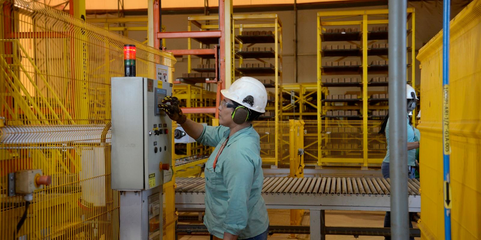 Ipea revela que redução da jornada de trabalho pode ser viável em 2023