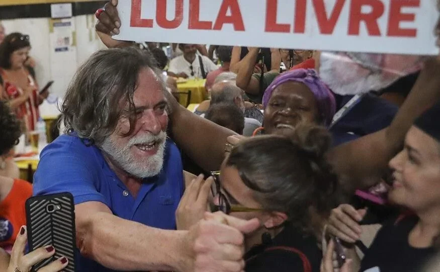 José de Abreu revela pré-candidatura a deputado federal pelo PT e gera polêmica