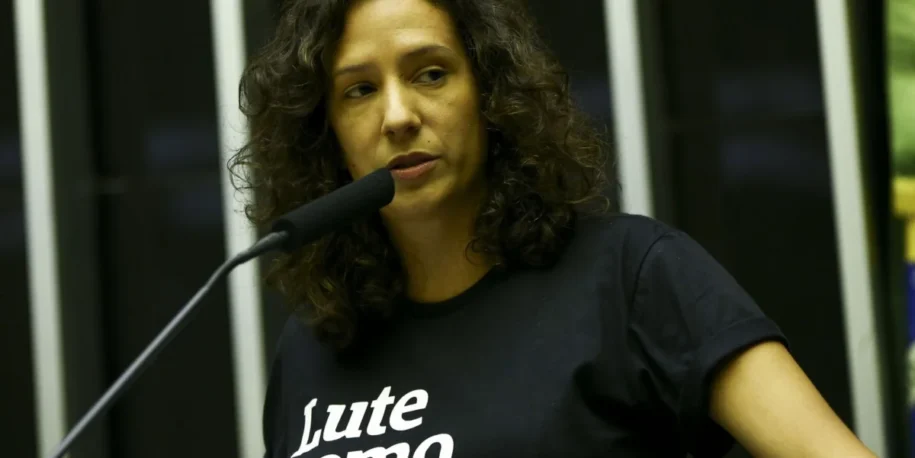 Justiça do Rio condena Ronnie Lessa e Élcio Queiroz por assassinato de Marielle Franco