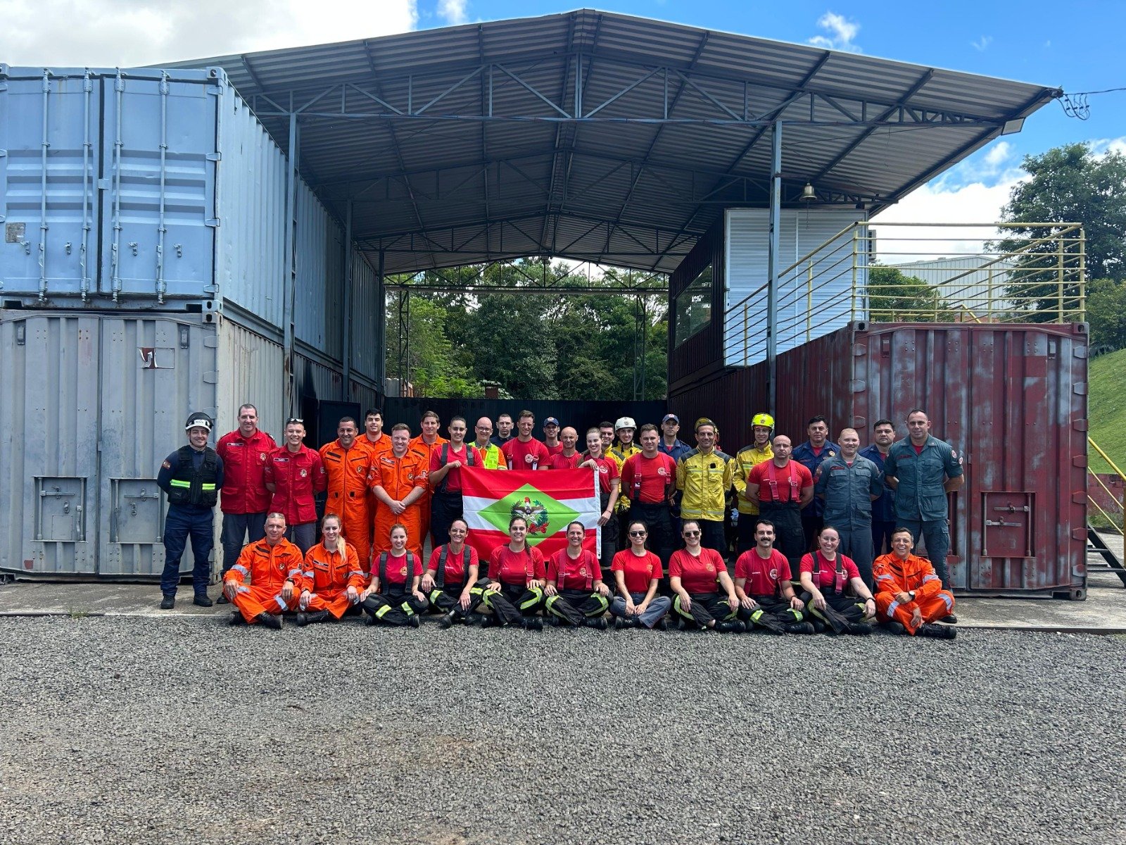 Kennedy Nunes e Rubens Biazotto lideram treinamento de resgate em Joaçaba