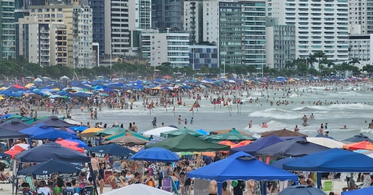 LabClima prevê calor intenso e chuvas em Balneário Camboriú no Carnaval