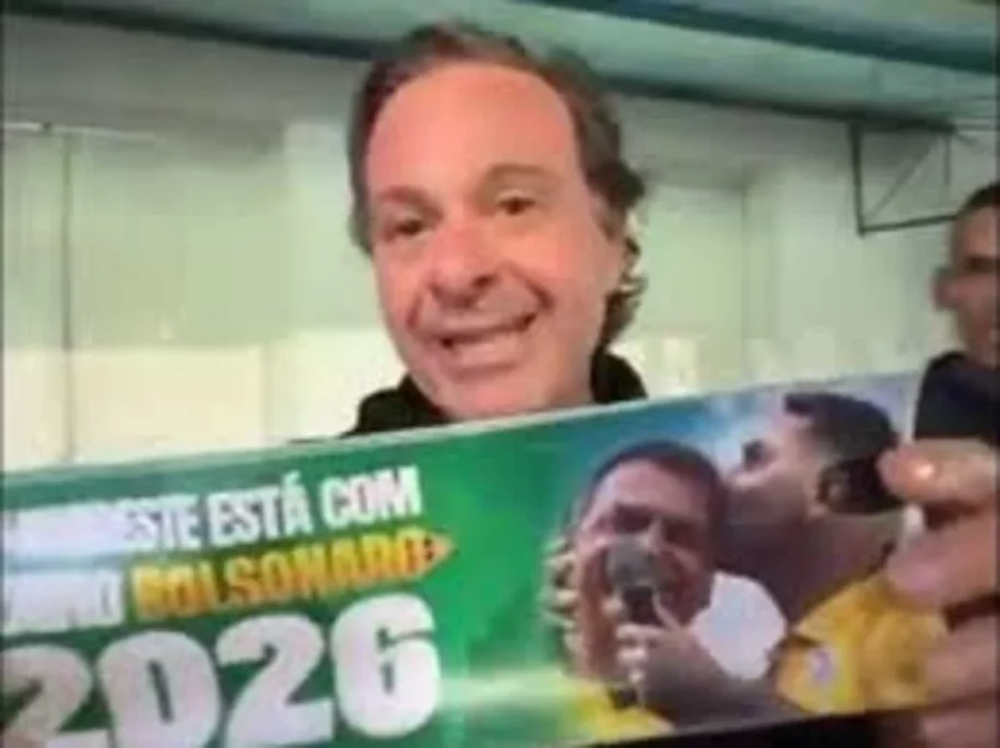 Lindbergh Farias aciona TSE contra Gilson Machado e Flávio Bolsonaro por propaganda antecipada