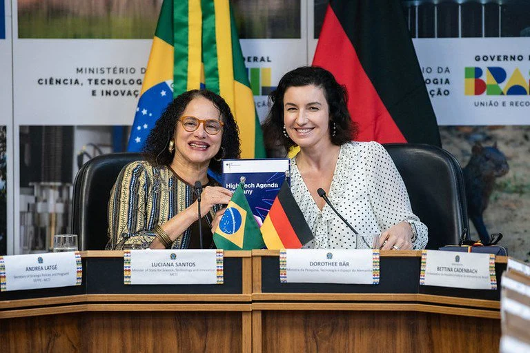 Luciana Santos e Dorothee Bär firmam novas parcerias em ciência e tecnologia