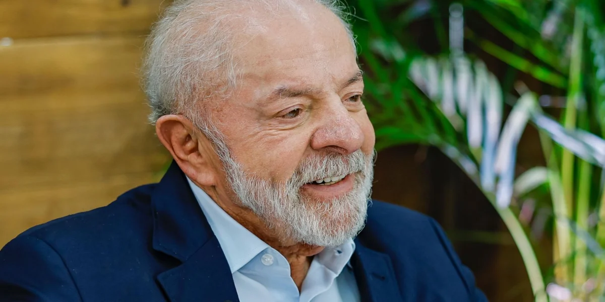 Lula assina MP que libera FGTS e promete R$ 4 bilhões para hospitais até 2026