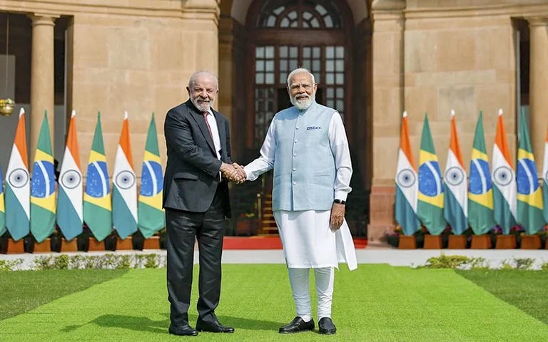 Lula e Modi firmam acordos e elevam comércio Brasil-Índia a novo patamar