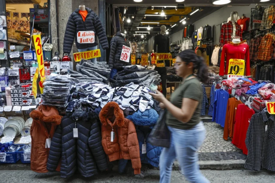 Lula envia projeto ao Congresso e empresários reagem ao fim da jornada 6×1
