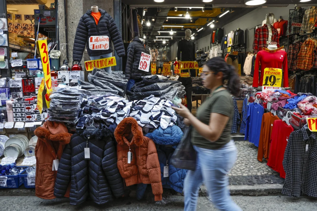 Lula envia projeto ao Congresso e empresários reagem ao fim da jornada 6×1