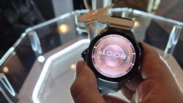 Mercado Livre reduz preço do Huawei Watch GT 6 e supera concorrência com bateria de 21 dias