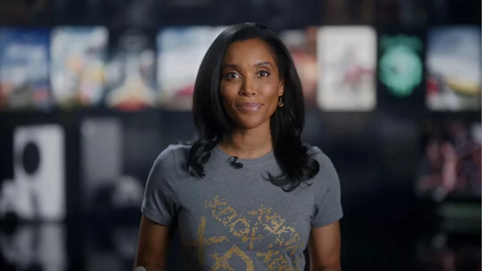 Microsoft muda liderança do Xbox: Phil Spencer se aposenta e Asha Sharma assume