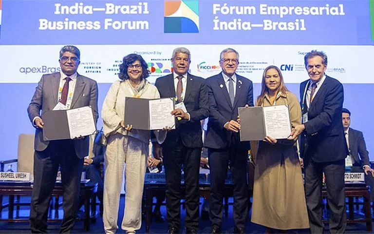 Ministério da Saúde firma parcerias com Índia para investir R$ 10 bilhões em medicamentos