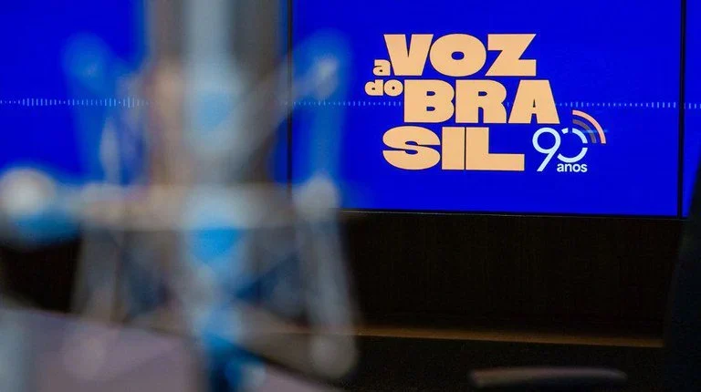 Ministério das Comunicações analisa flexibilização de A Voz do Brasil até fevereiro de 2026