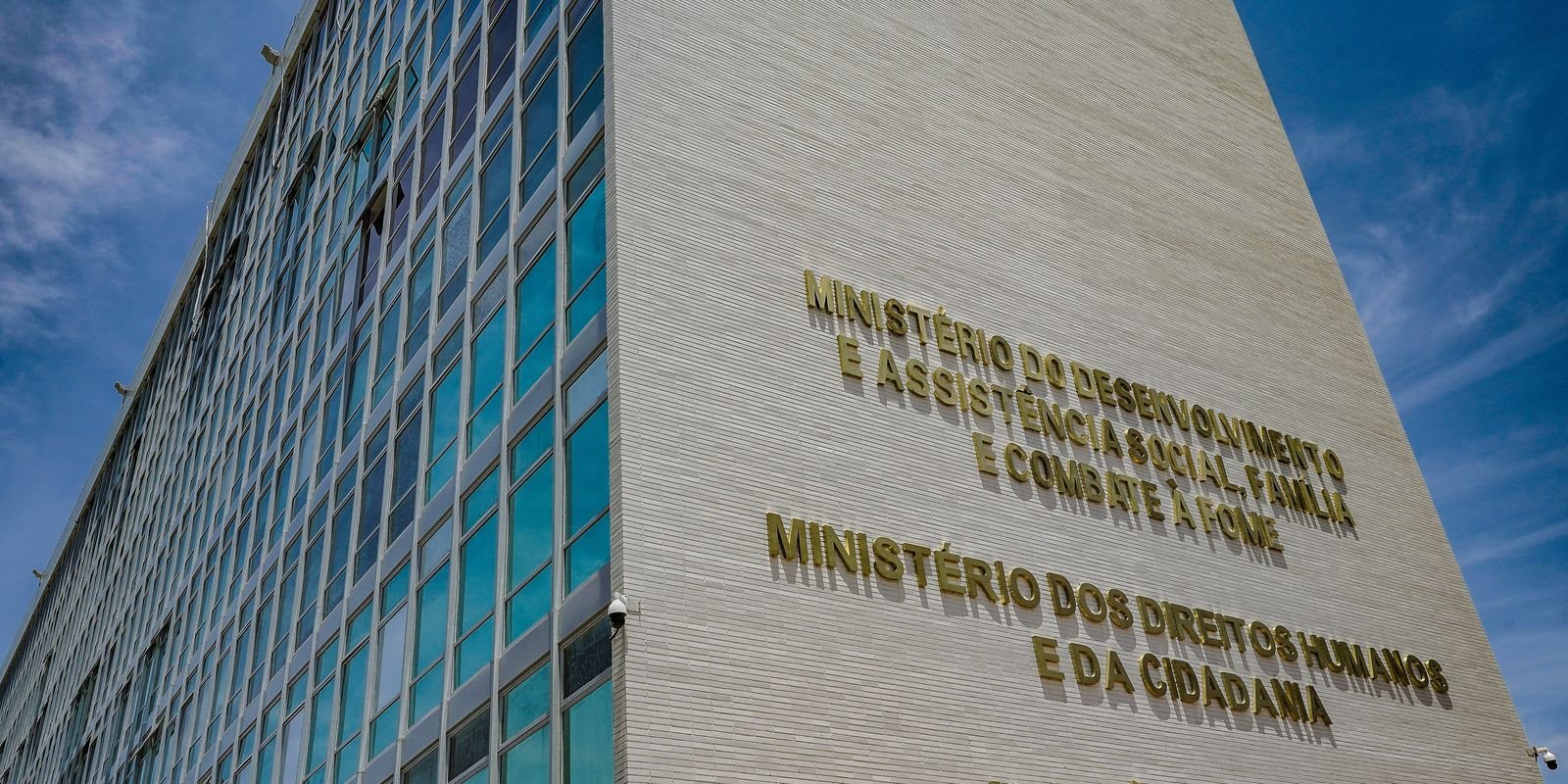 Ministérios condenam absolvição de homem que estuprou menina de 12 anos em MG