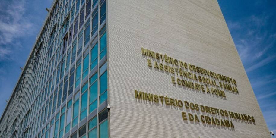 Ministérios condenam absolvição de homem que estuprou menina de 12 anos em MG