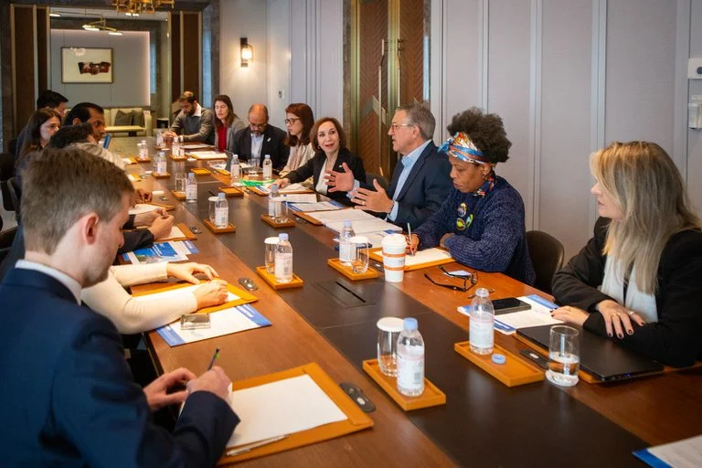 Ministro Alexandre Padilha anuncia avanço em vacinas após reunião em Seul