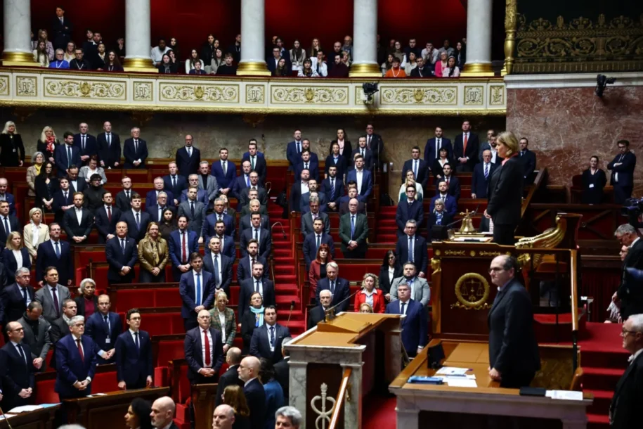 Onze detidos, incluindo assistente de LFI, por assassinato de ativista em Lyon