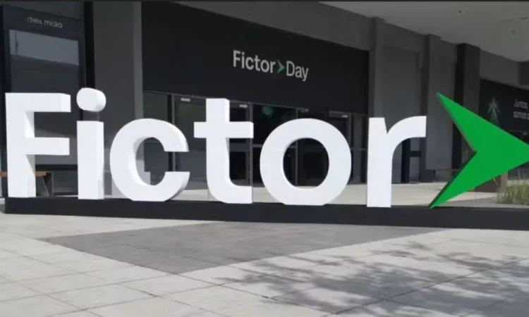 Palmeiras rescinde contrato com Fictor após pedido de recuperação judicial