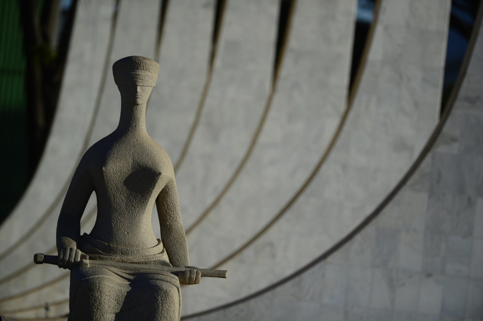 Polícia Federal investiga vazamentos de dados de ministros do STF e auditores reagem