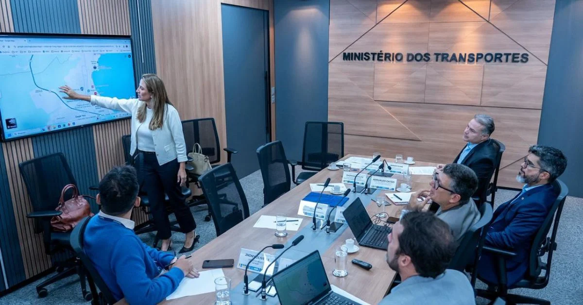 Prefeita Juliana Pavan cobra R$ 600 milhões em obras na BR-101 e gera expectativa