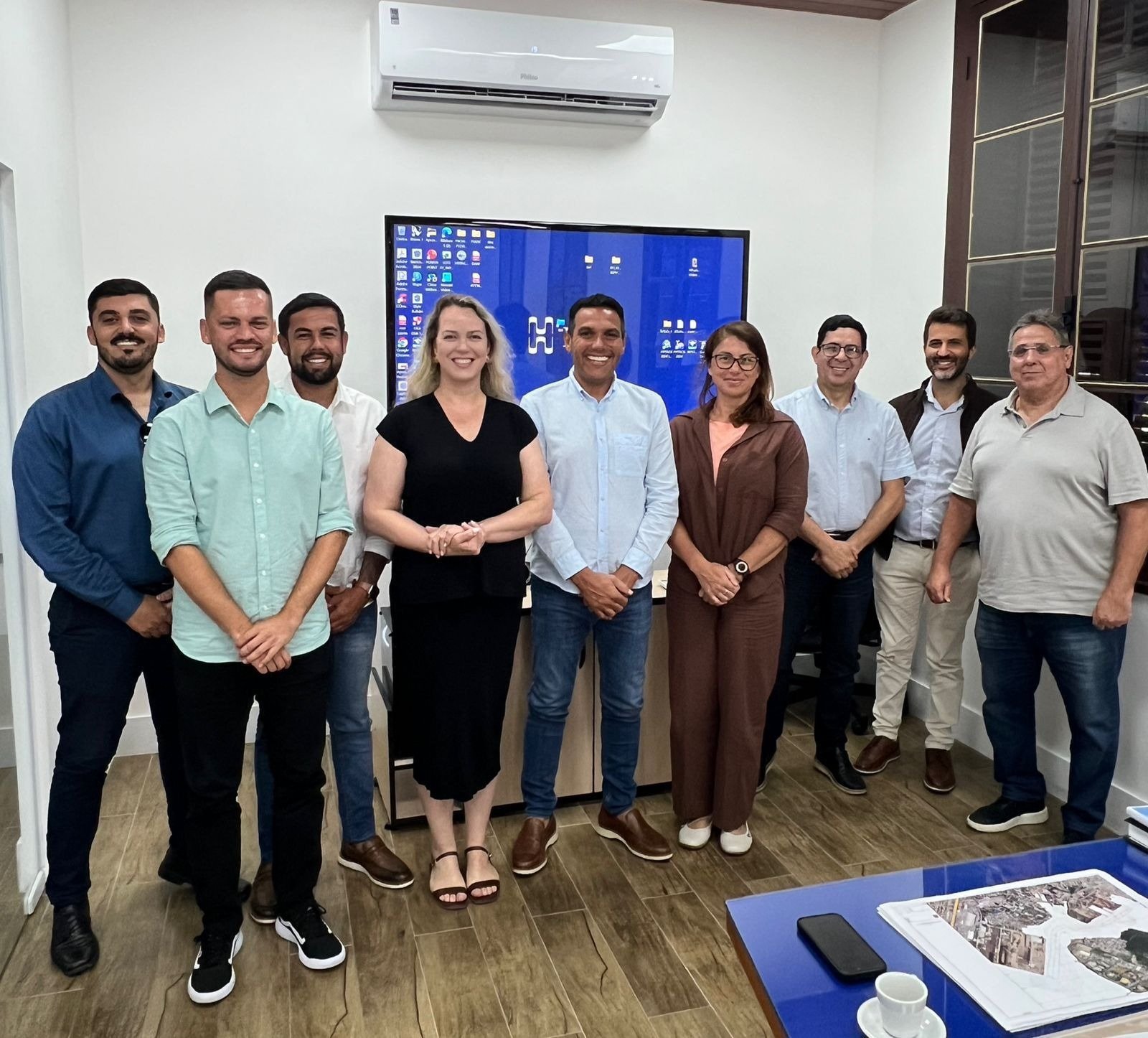 Prefeito Tiago Baltt lidera comitiva em busca de melhorias na orla de Balneário Piçarras