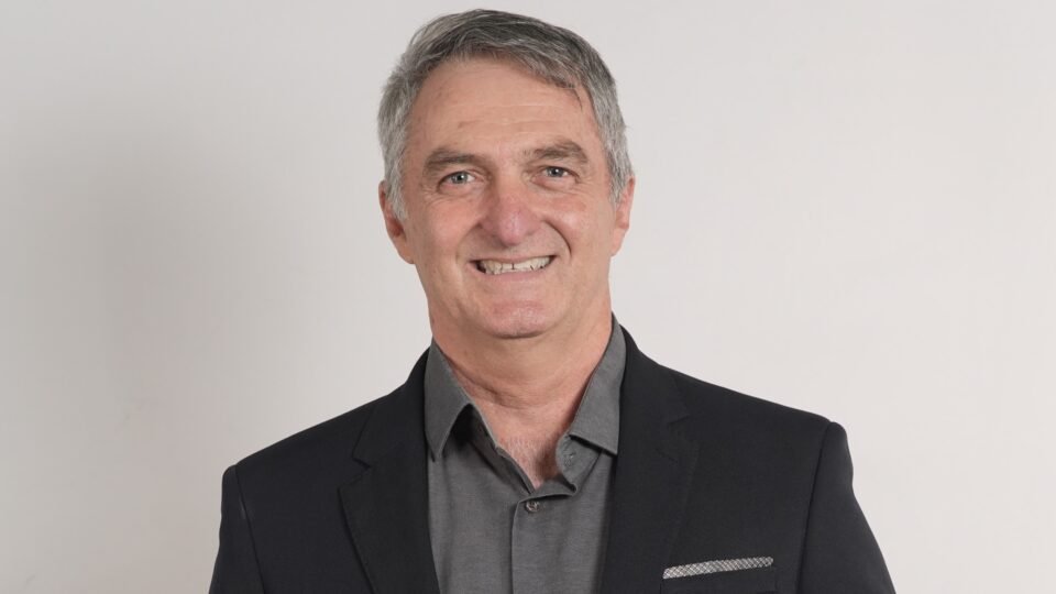 Renato Bolsonaro busca votos em São Paulo e critica condenações do irmão Jair