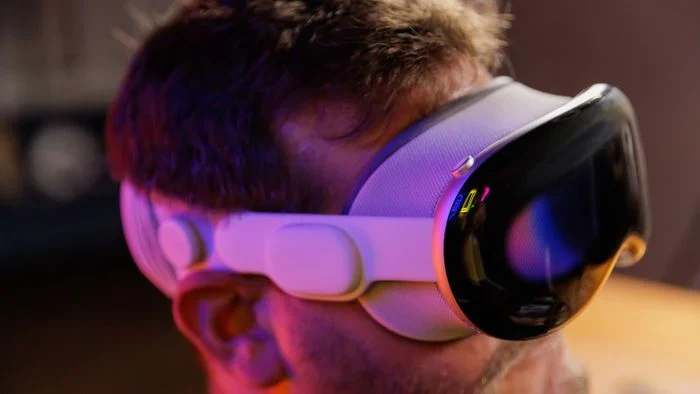 Samsung, Apple e Meta revolucionam com óculos XR em hospitais e educação