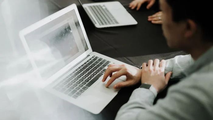 Santander e Alura oferecem 36 mil bolsas e prometem revolução na educação em tecnologia