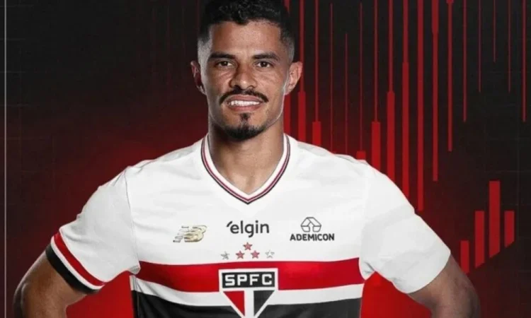 São Paulo contrata Lucas Ramon até 2027 e promete reforço de peso na equipe