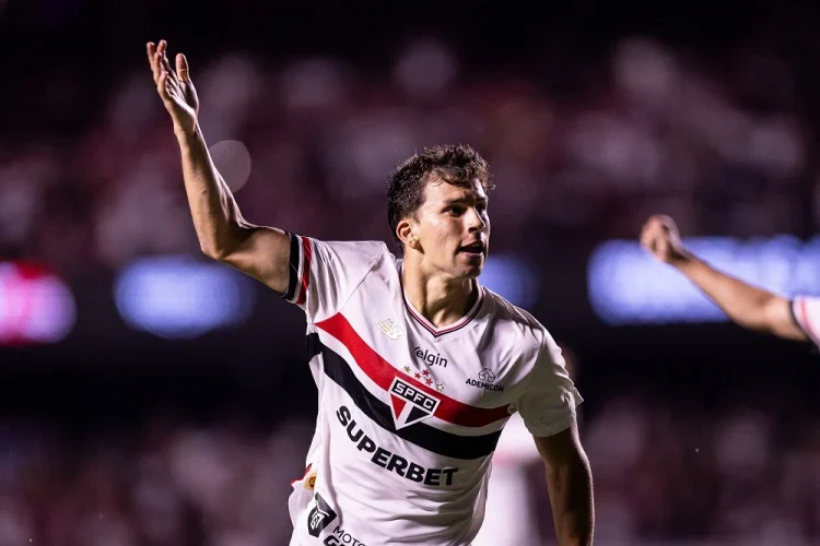 São Paulo domina Santos no Morumbi e afunda time de Juan Pablo Vojvoda