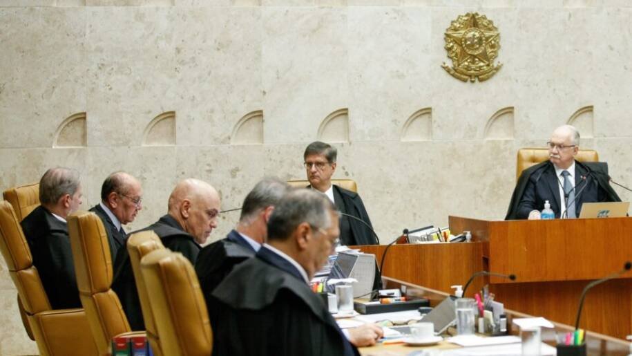 STF adia decisão sobre penduricalhos e impõe prazos para pagamentos pendentes