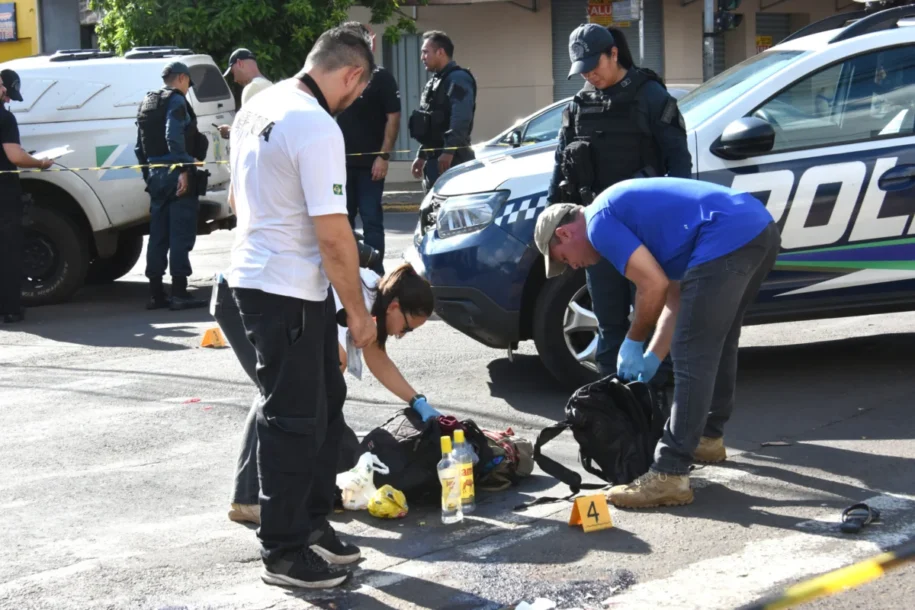 Tom Homan confirma saída de 1.000 agentes de imigração em Minnesota após operação tensa