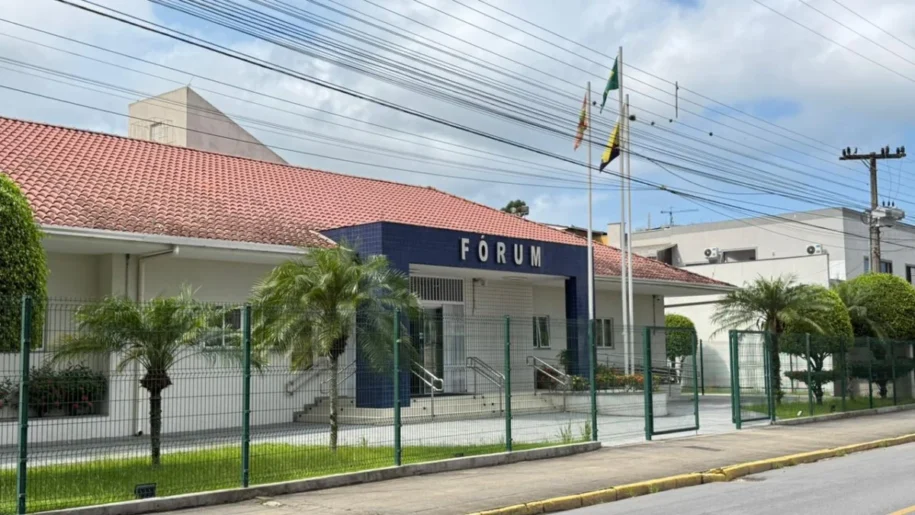 Vereador Yagan Arbax Dadam tem suspensão mantida e indenização rejeitada pela Justiça