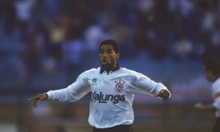 Viola, ídolo do Corinthians, é condenado a serviços comunitários por posse de arma