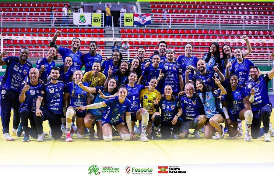 Abel Moda Vôlei conquista semifinal da Superliga B após vitória emocionante