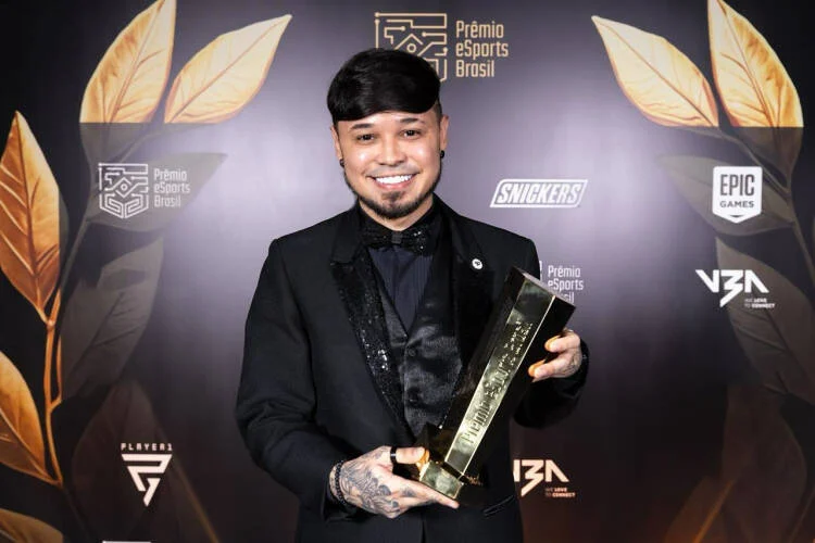 Alexandre ‘TitaN’ é denunciado por crimes sexuais e paiN Gaming o demite