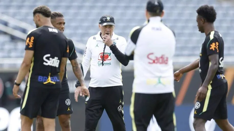Ancelotti muda Seleção Brasileira para amistoso decisivo contra a Croácia