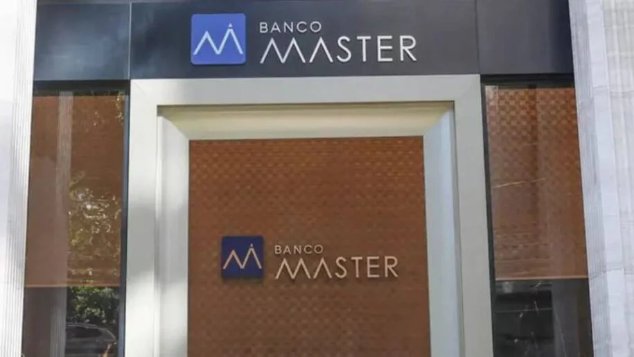 Banco Master exige que investidores declarem CDB no IRPF 2026 após liquidação