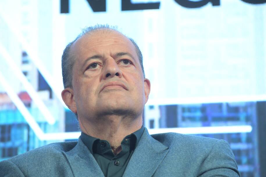 Belmiro Gomes critica CLT e pede debate sobre jornada 6x1 no Rumos 2026