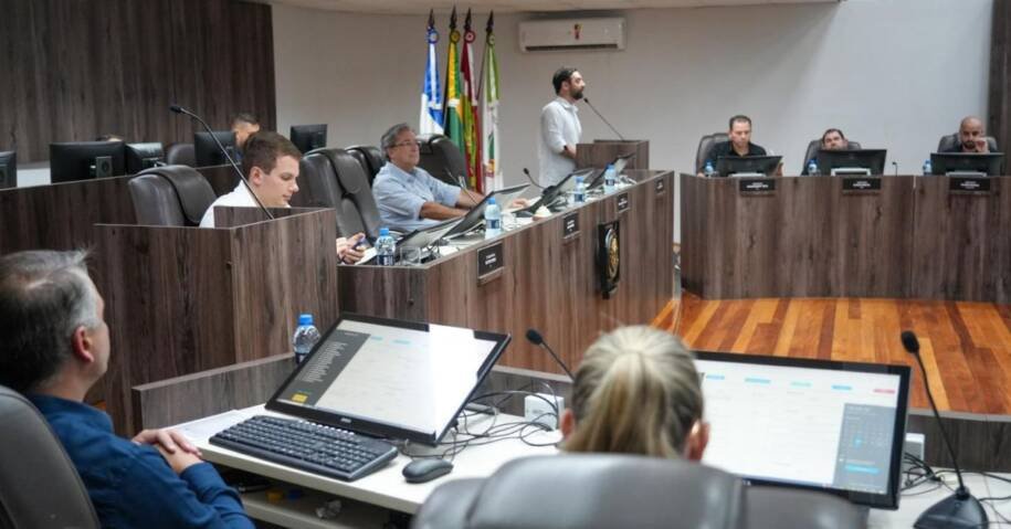 Câmara de Balneário Camboriú aprova Projeto de Lei que promete repasse direto às escolas
