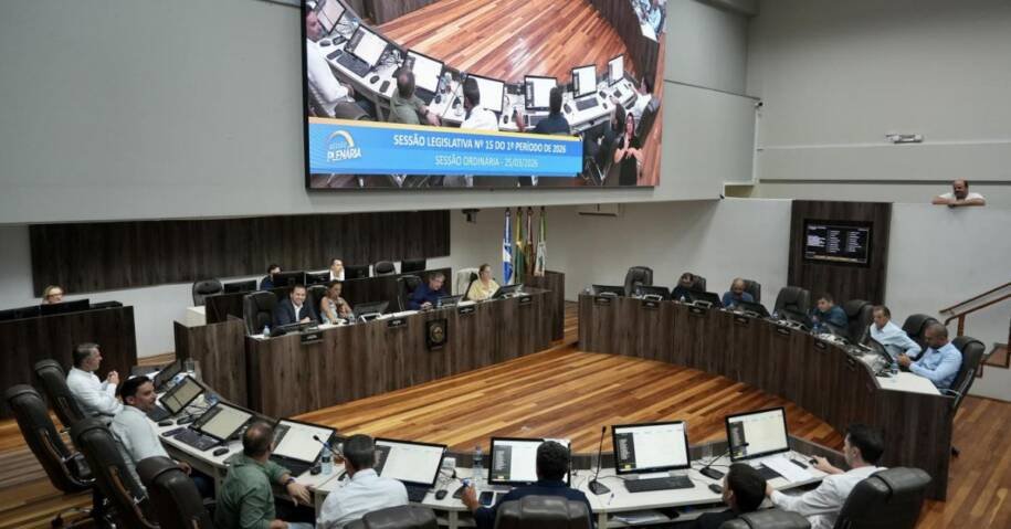 Câmara de Vereadores de Balneário Camboriú aprova projeto contra evasão escolar