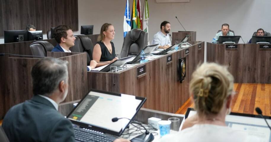 Câmara de Vereadores de Balneário Camboriú aprova projetos para TEA e parque inundável