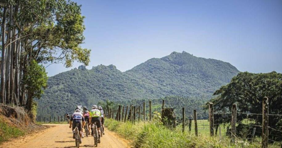 Camboriú sedia UCI Gravel World Series e garante vaga para Mundial de 2026