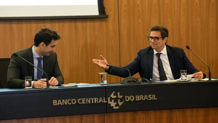Carlos Viana convoca Galípolo e Campos Neto para esclarecer fraudes de R$ 6,3 bilhões