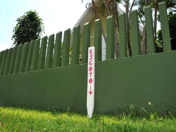 Casan inicia investimento de R$ 98,8 milhões em esgoto em Barra Velha e alerta moradores