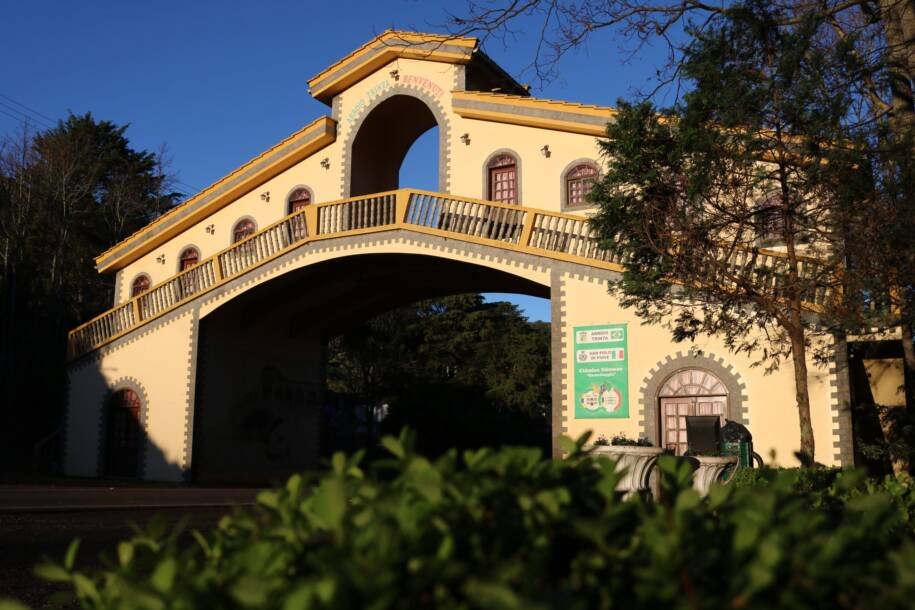 Casan inicia troca de 3,8 km de rede em Arroio Trinta e gera expectativa