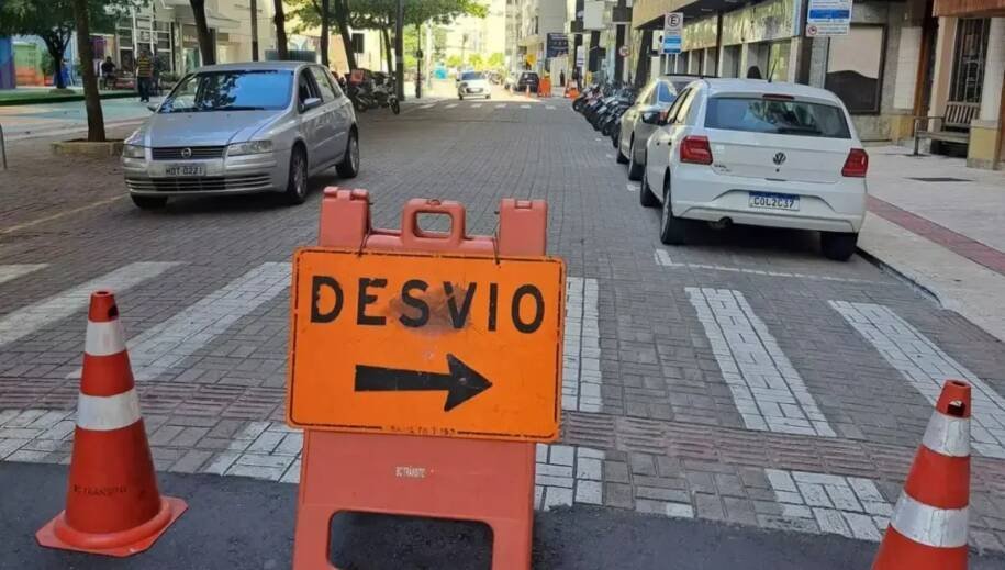 Conasa Águas de Itapema anuncia interdições de vias para obras essenciais