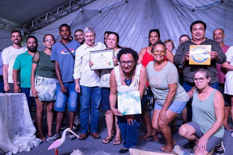 Cooperpesca Recebe Primeiro Selo da Pesca Artesanal do Brasil e Garante Valorização
