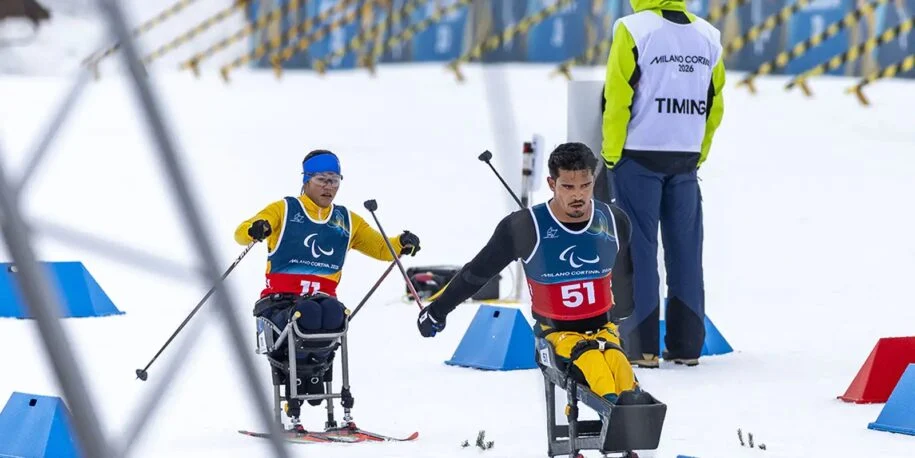 Cristian Ribera conquista prata e Brasil brilha na Paralimpíada de Inverno 2026