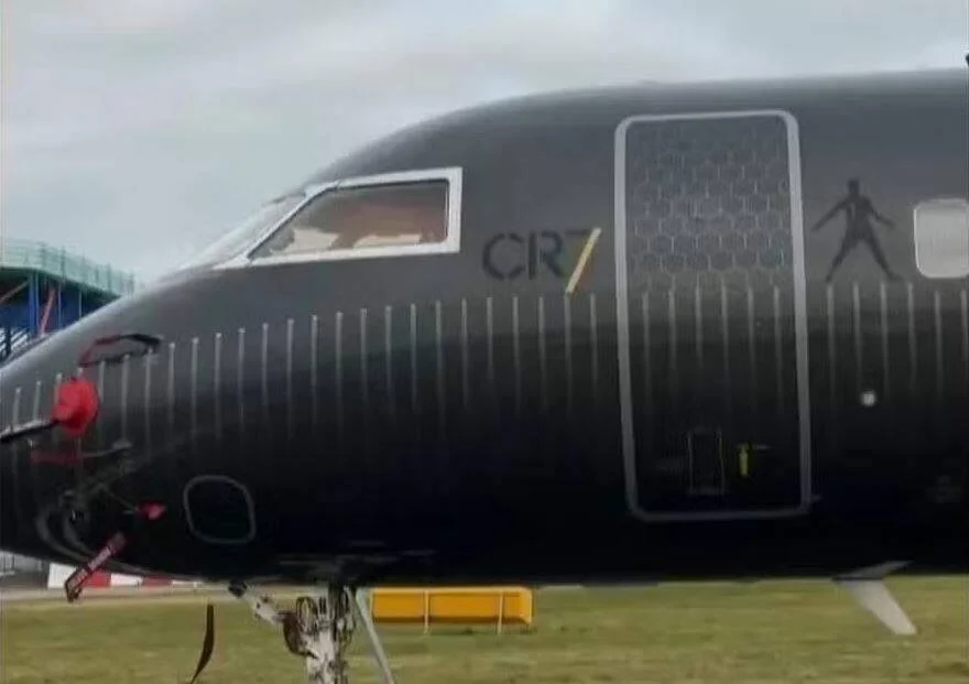 Cristiano Ronaldo deixa Arábia Saudita em jato de R$ 420 milhões durante conflito